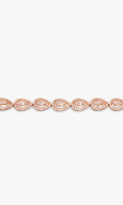 Bracelet With Diamonds And Baguettes