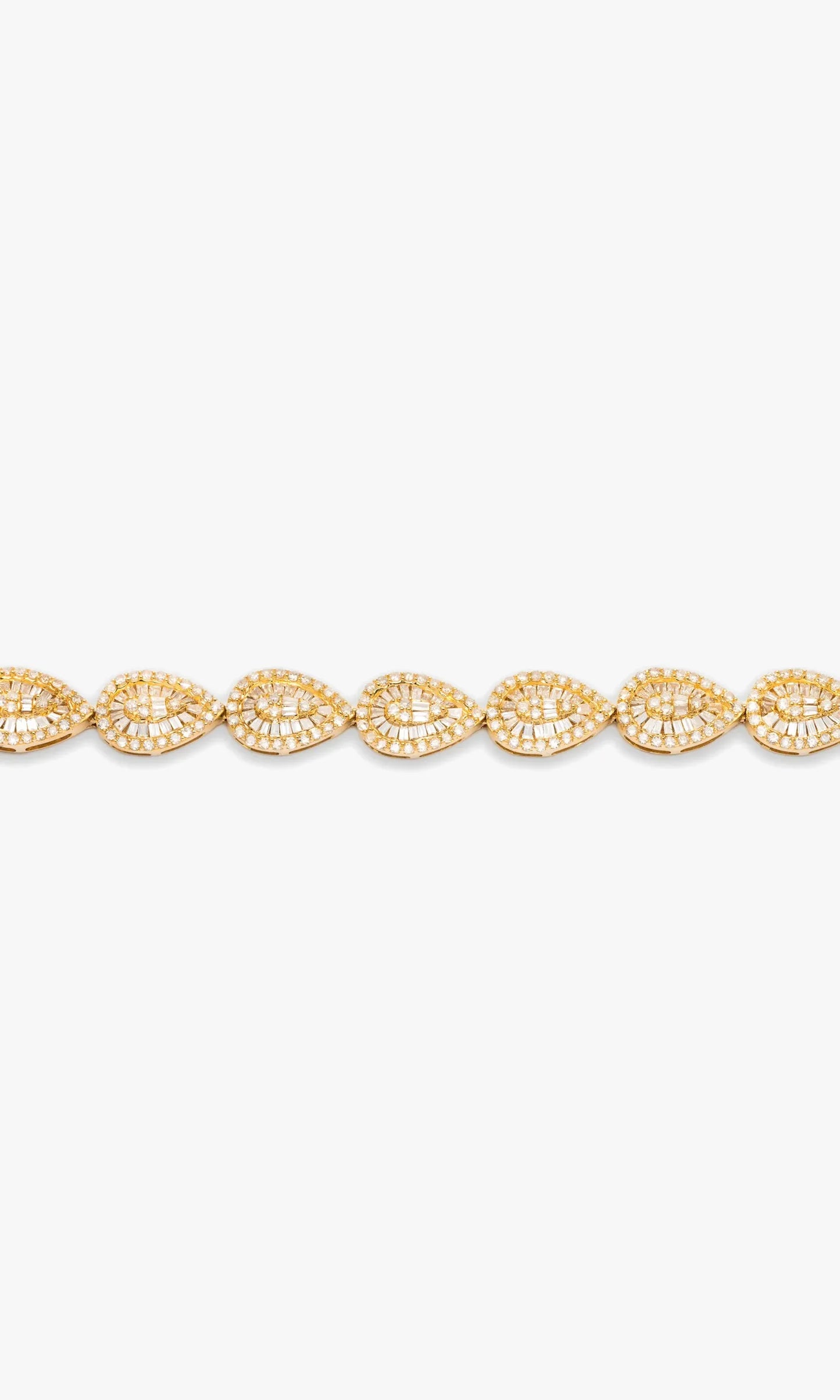 Bracelet With Diamonds And Baguettes