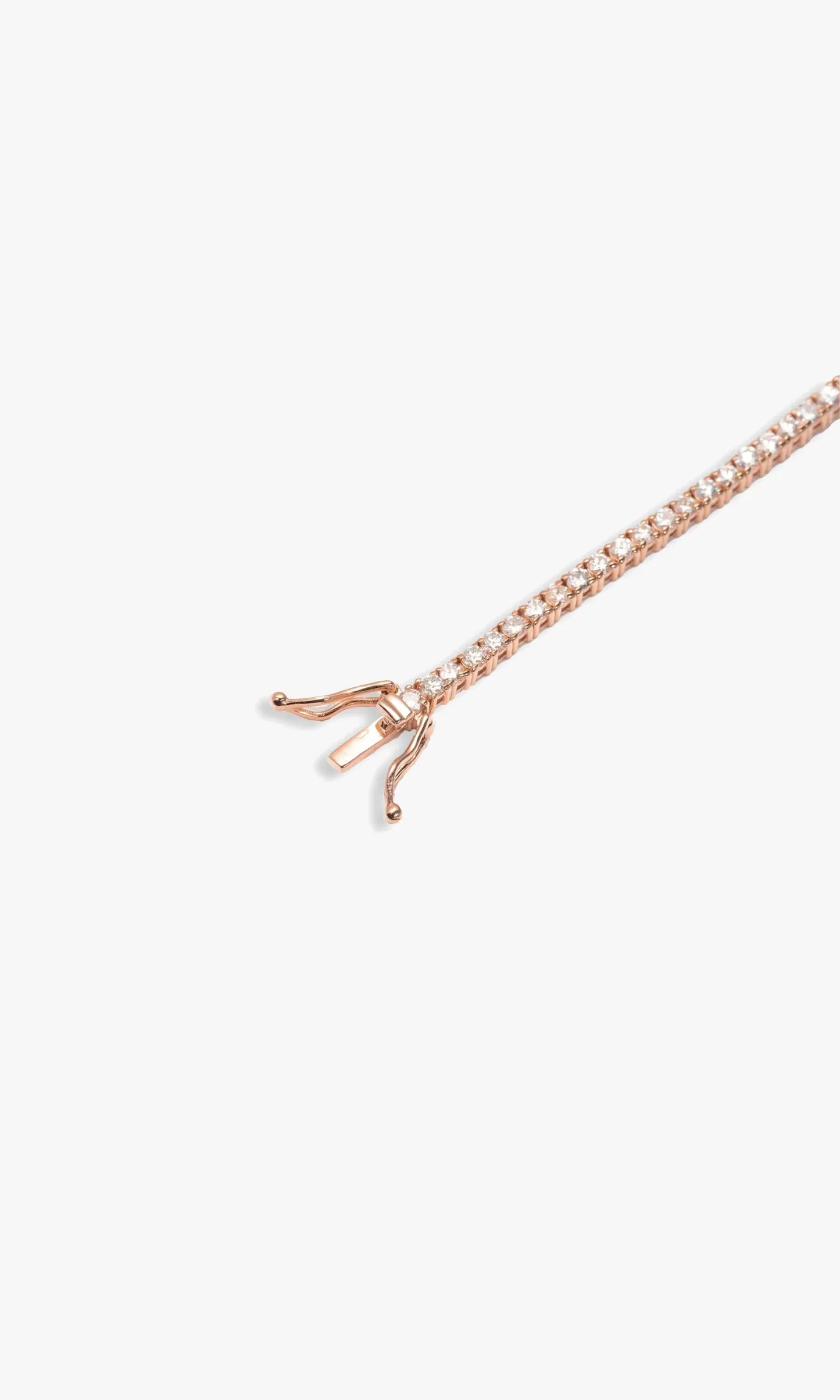 Tennis Bracelet With Emerald Motifs