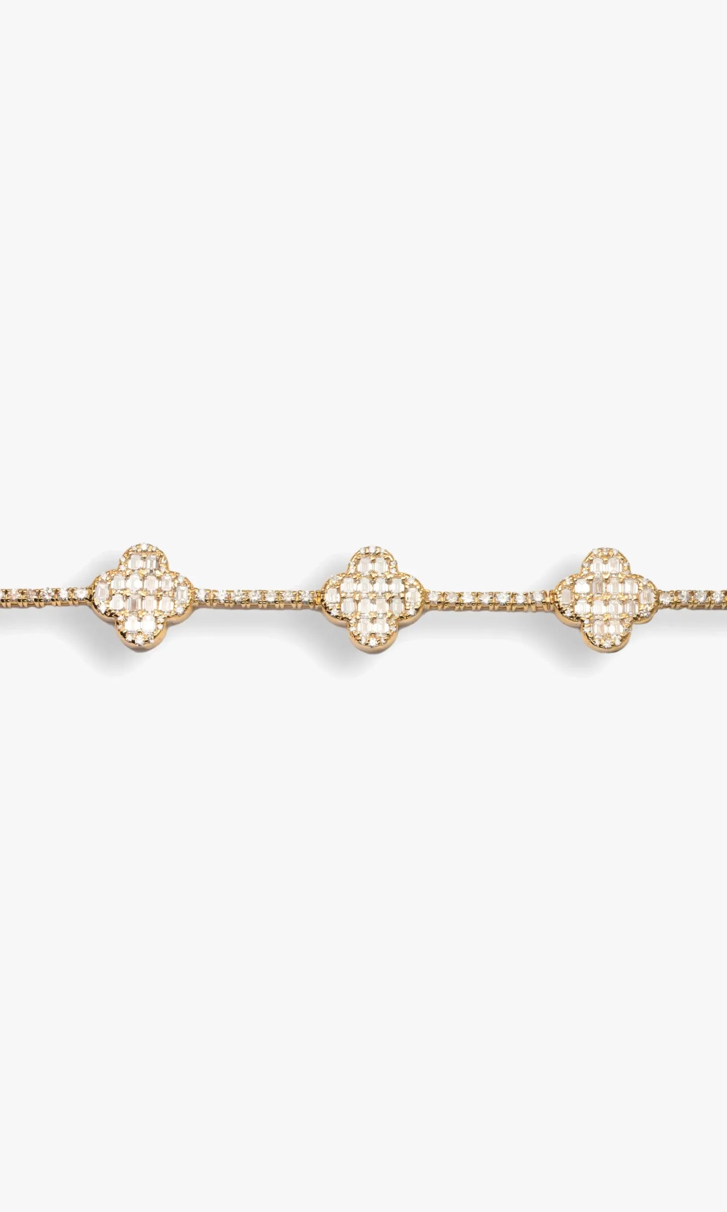 Tennis Bracelet With Emerald Motifs