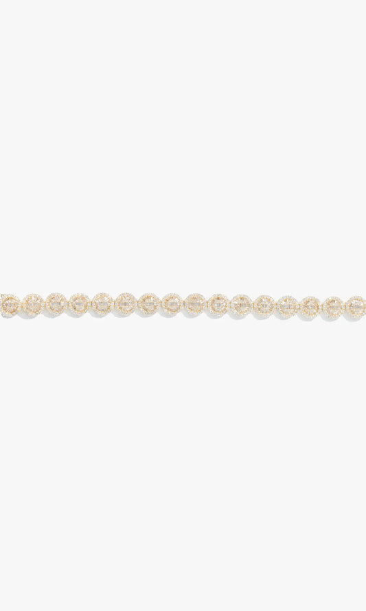 Circle Bracelet With Diamonds And Baguettes