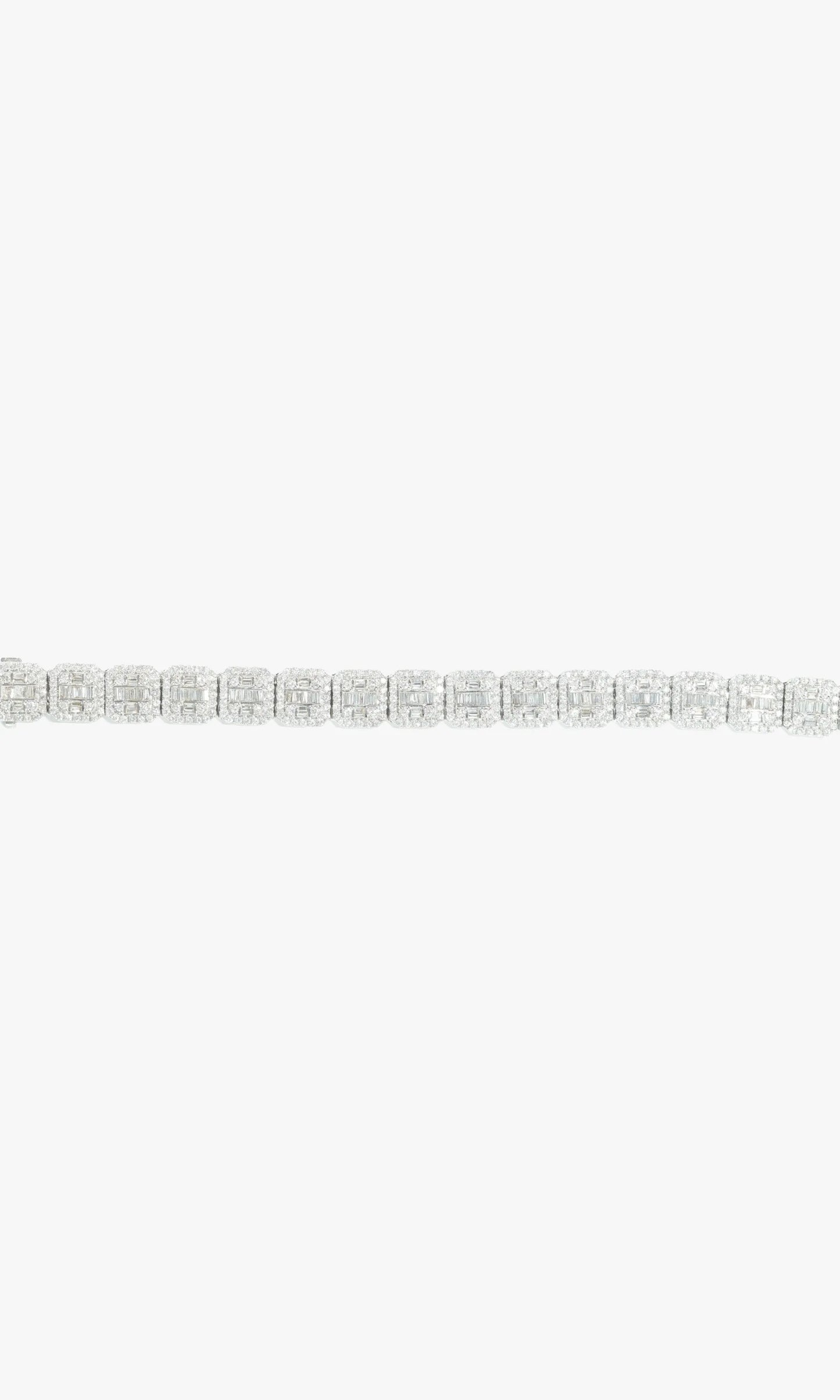 Bracelet With Diamonds And Baguettes