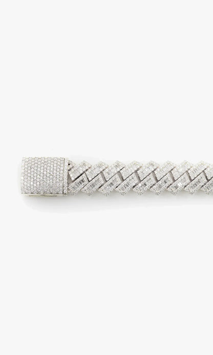 Cuban Link Bracelet With Diamonds And Baguettes