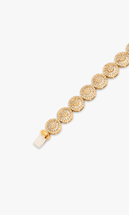 Circle Bracelet With Diamonds And Baguettes