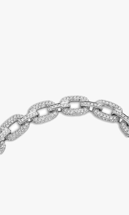 Oval Link Chain With Diamonds