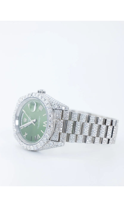 Popular hip-hop design, olive green dial, Roman numeral watch, set with VVS moissanite diamonds, made of stainless steel, custom iced out diamond watch Rated 5.00 out of 5 based on 1customer rating (1 customer r